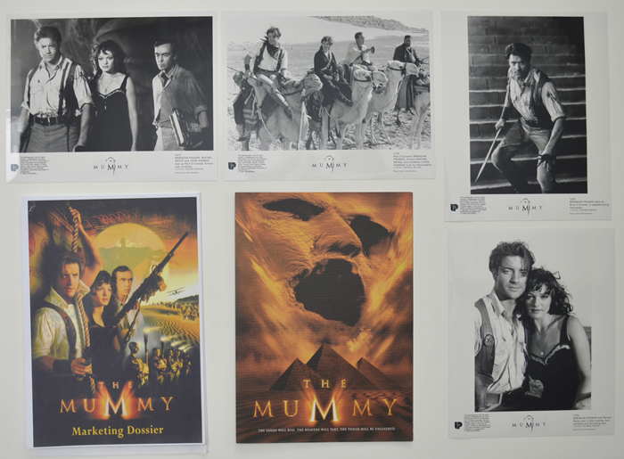 Mummy (The) <p><i> Original Press Kit with 4 Black & White Stills </i></p>