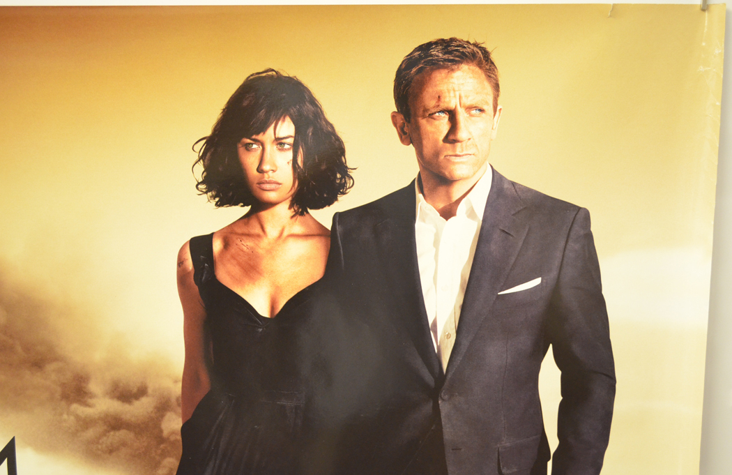 QUANTUM OF SOLACE Judi Dench original 27x40 Final Movie Poster- Daniel Craig is James Bond Gemma Arterton Olga Kurylenko 2008