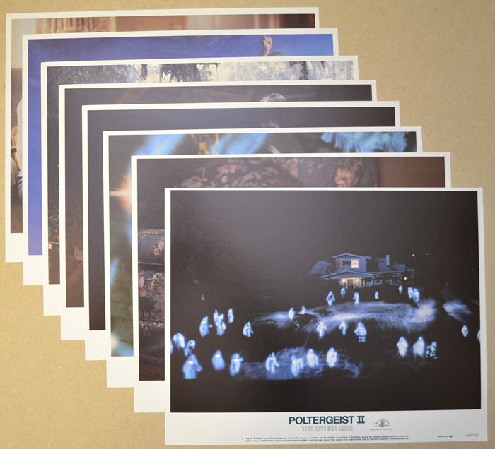 Poltergeist II : The Other Side <p><a> Set Of 8 Cinema Lobby Cards </i></p>