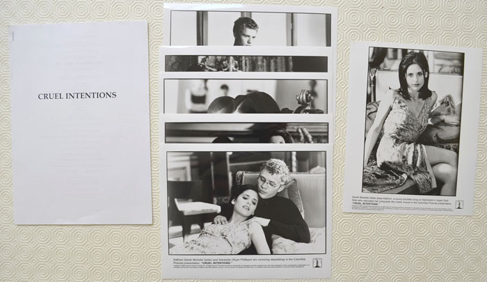 Cruel Intentions <p><i> Original Press Kit with 6 Black & White Stills </i></p>